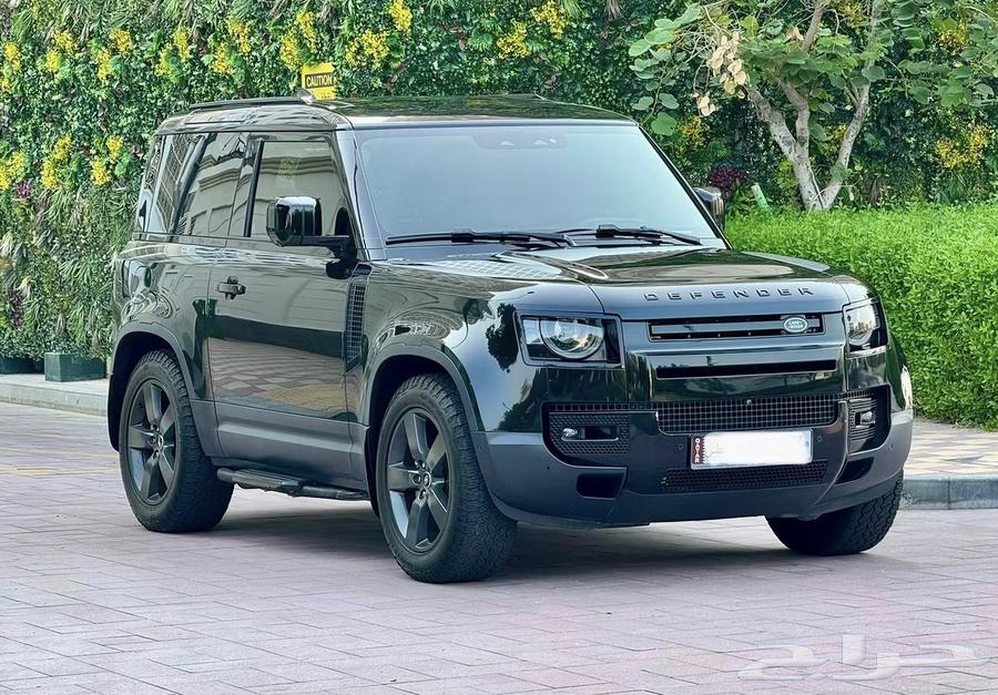 Land Rover Defender 90 SE à Qatar — photo 2