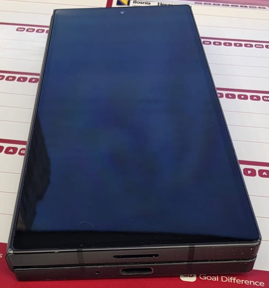 SAMSUNG Z FOLD 512GB WITH SAMSUNG CARE PLUS VALID TILL DEC 2026 à 23 Fereej Bin Mahmoud (Doha) — photo 4