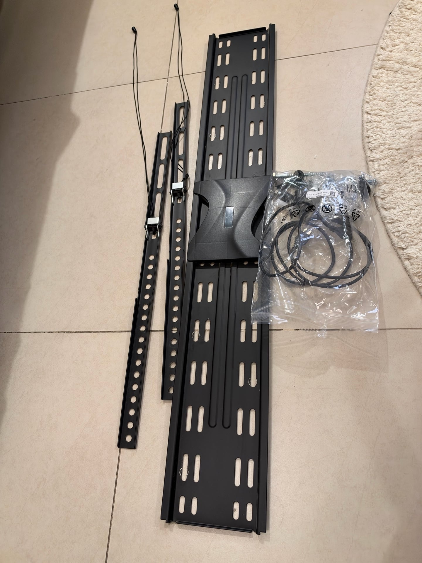 Samsung 75″ TU8000 UHD 4K Flat Smart TV à Zone Zone Zone Zone Al Wukair — photo 5