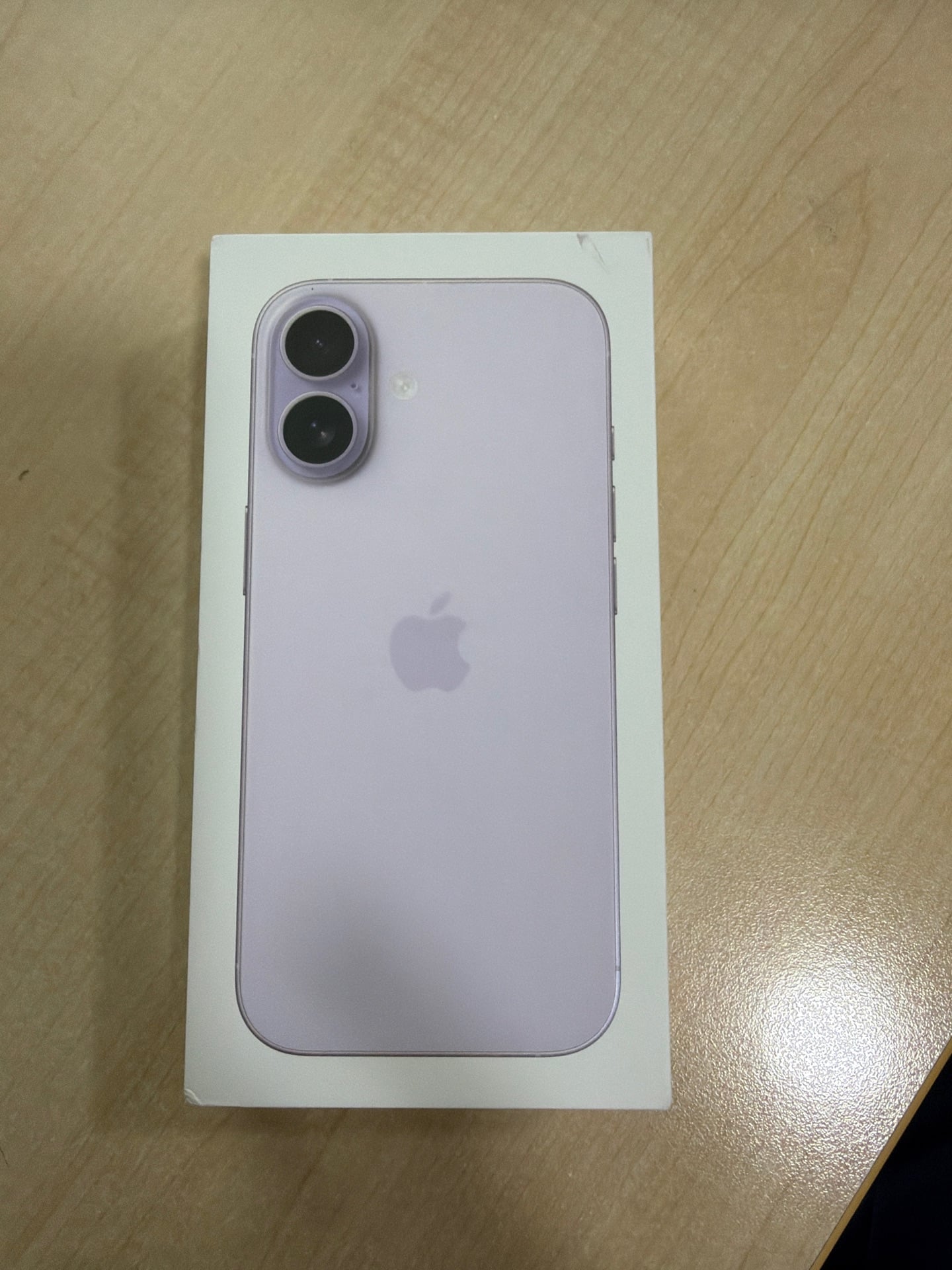Iphone 17 / 512 GB / BoX / Lavendor à Fereej Bin Mahmoud — photo 1