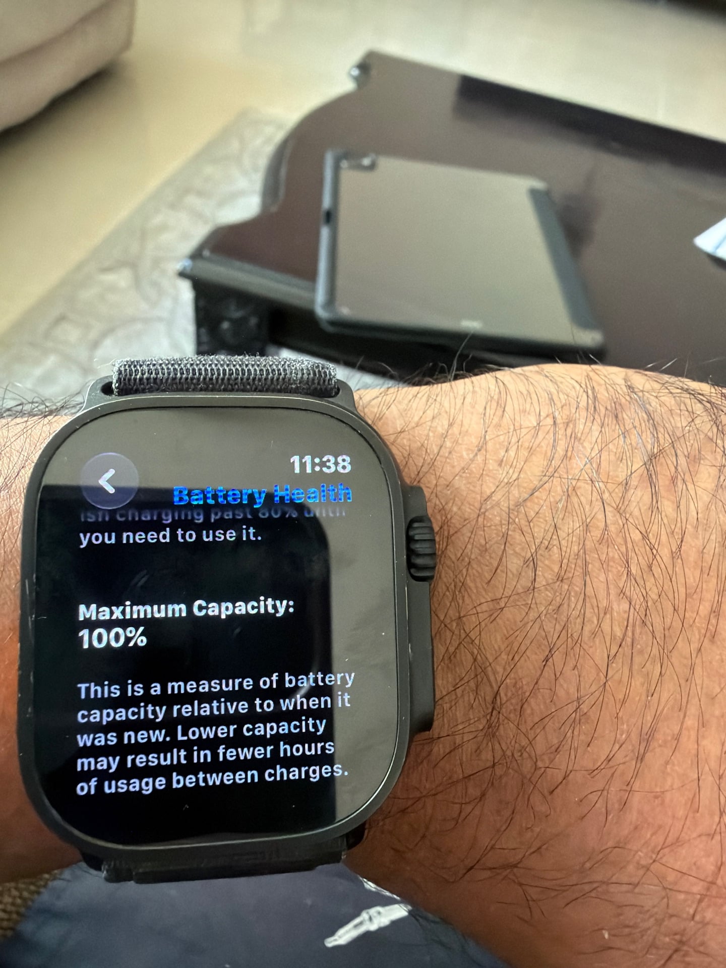 Apple Watch Ultra 3 49mm - Used Mens Smart Watch à 22 Fereej Bin Mahmoud (Doha) — photo 2