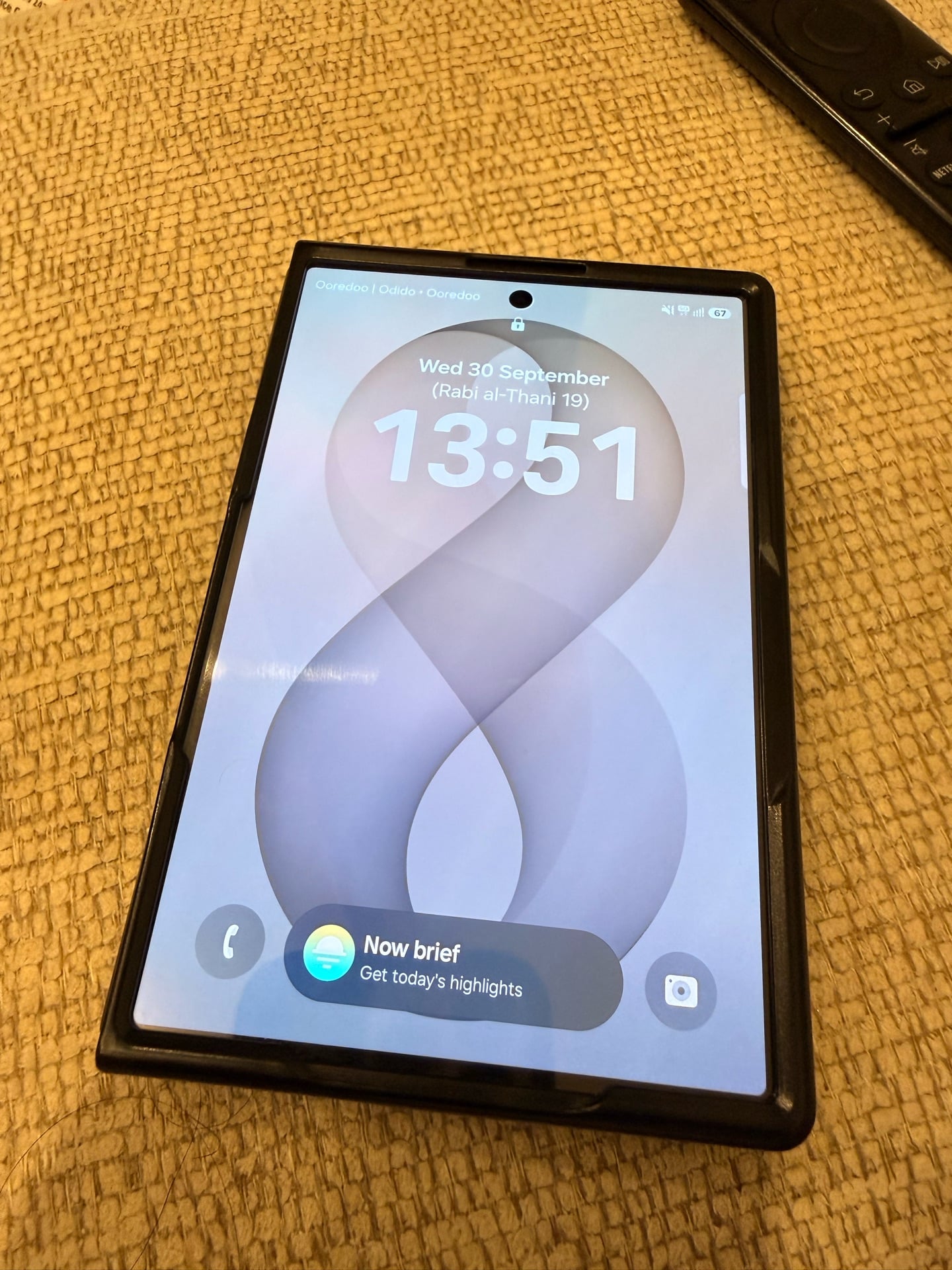 Samsung Galaxy Z Fold 8 5G 12GB 256GB - Graphite (Used less than a week) à New Salata / Al Asiri — photo 2