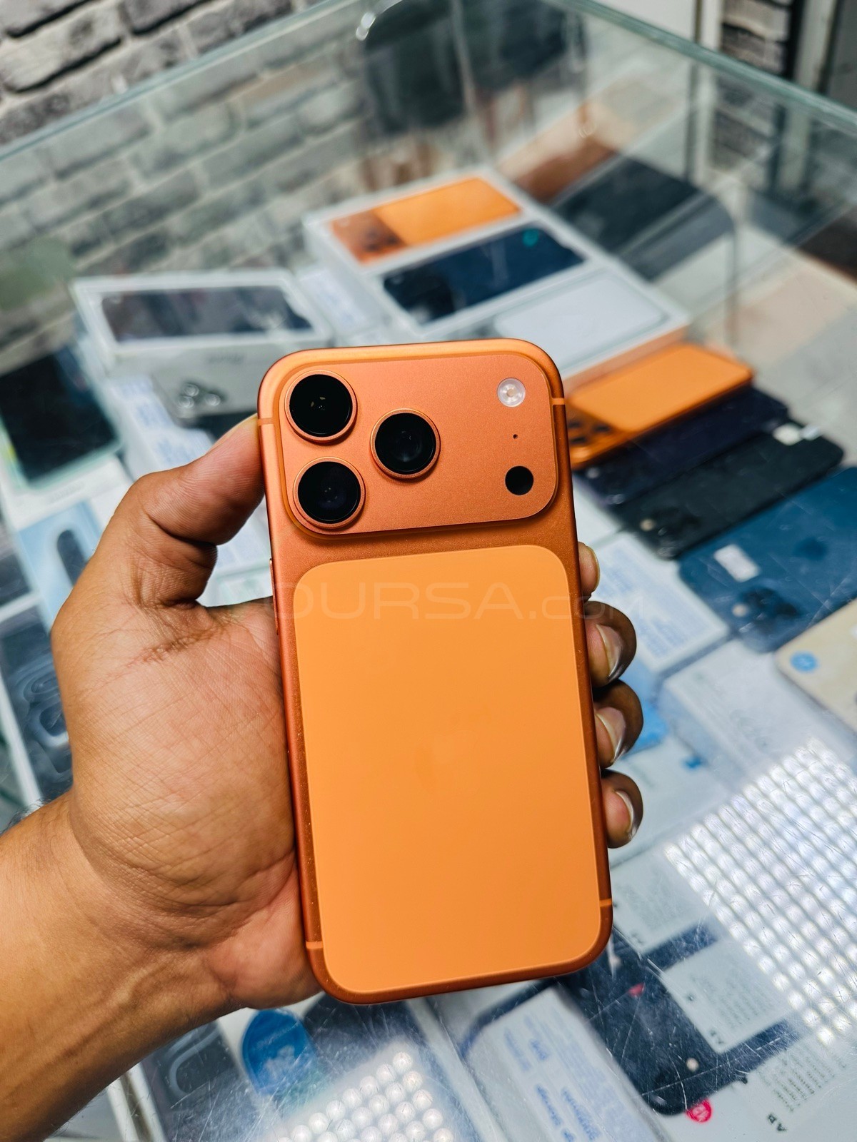 iPhone 17 Pro 17 برو à Tevragh Zeina — photo 1