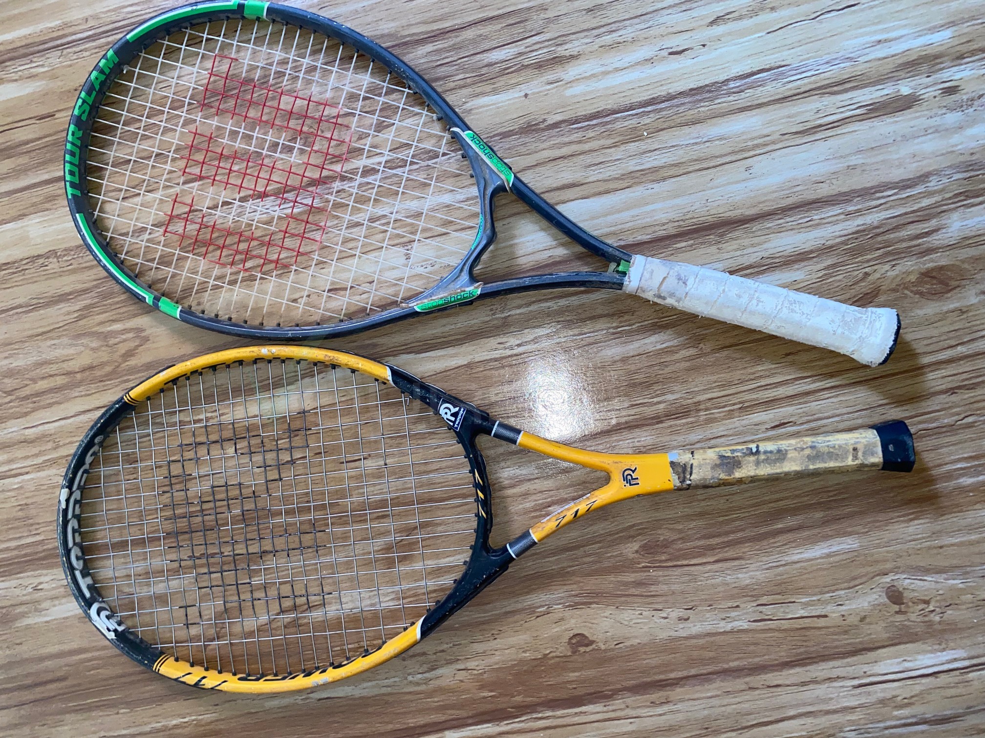 2 Raquettes de tennis à Tevragh Zeina — photo 1