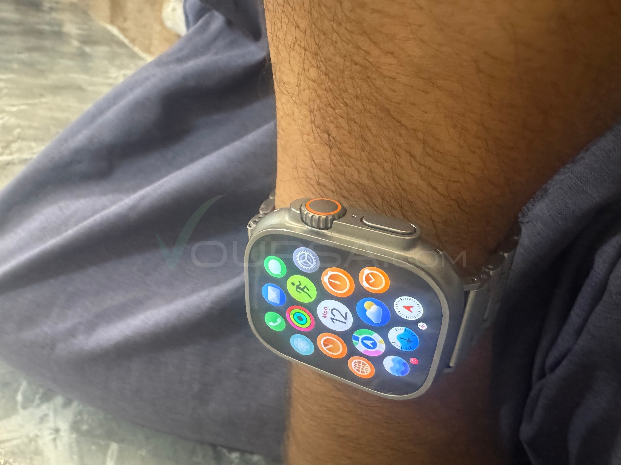 Apple Watch Ultra 3 49mm titanium à Nouadhibou — photo 1