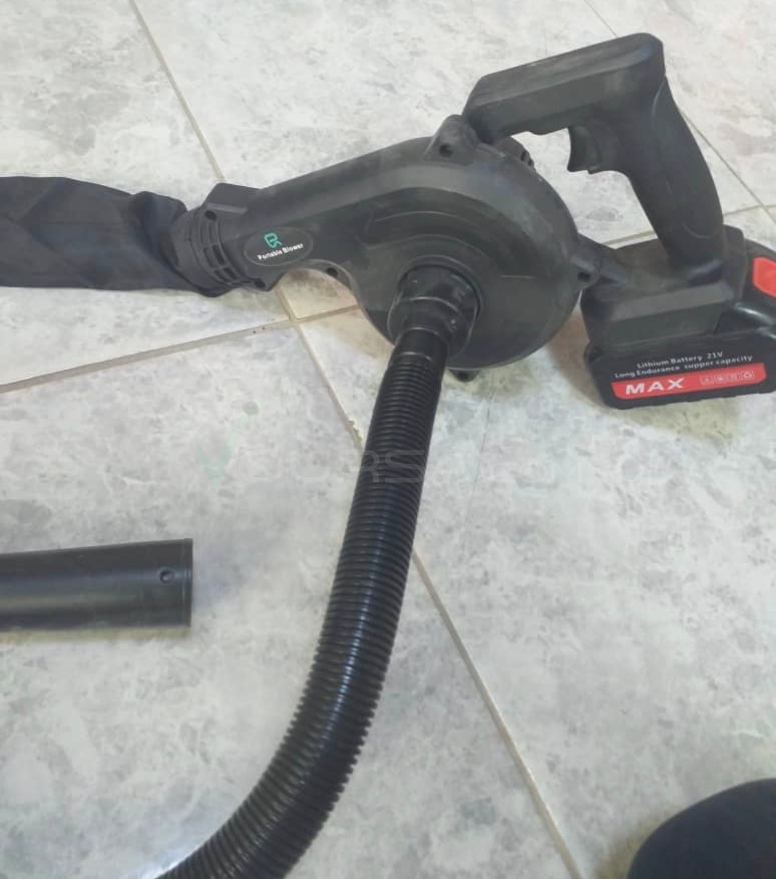 Aspirateur à Tevragh Zeina — photo 1