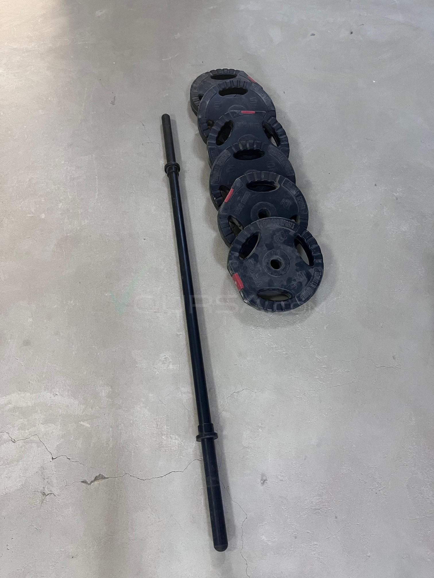 Barre de musculation et altères à Tevragh Zeina — photo 1
