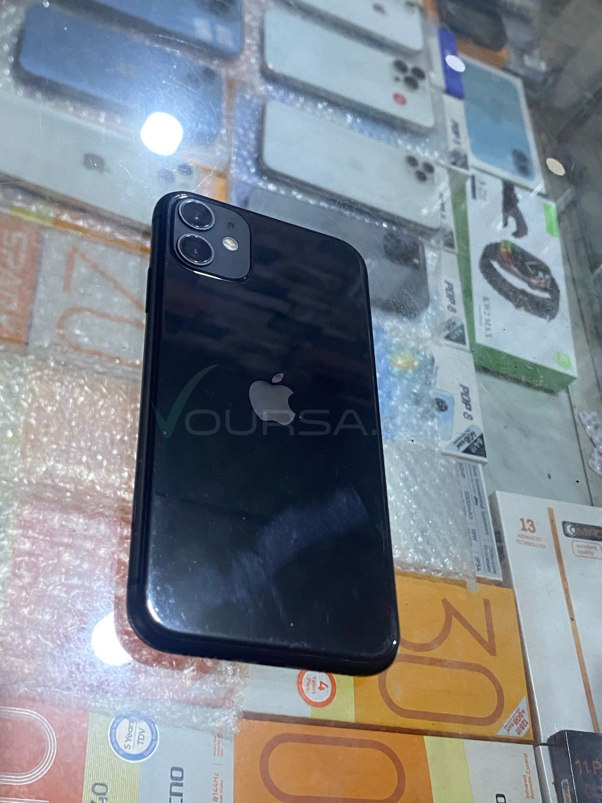 iPhone 11 64Go à Tevragh Zeina — photo 1