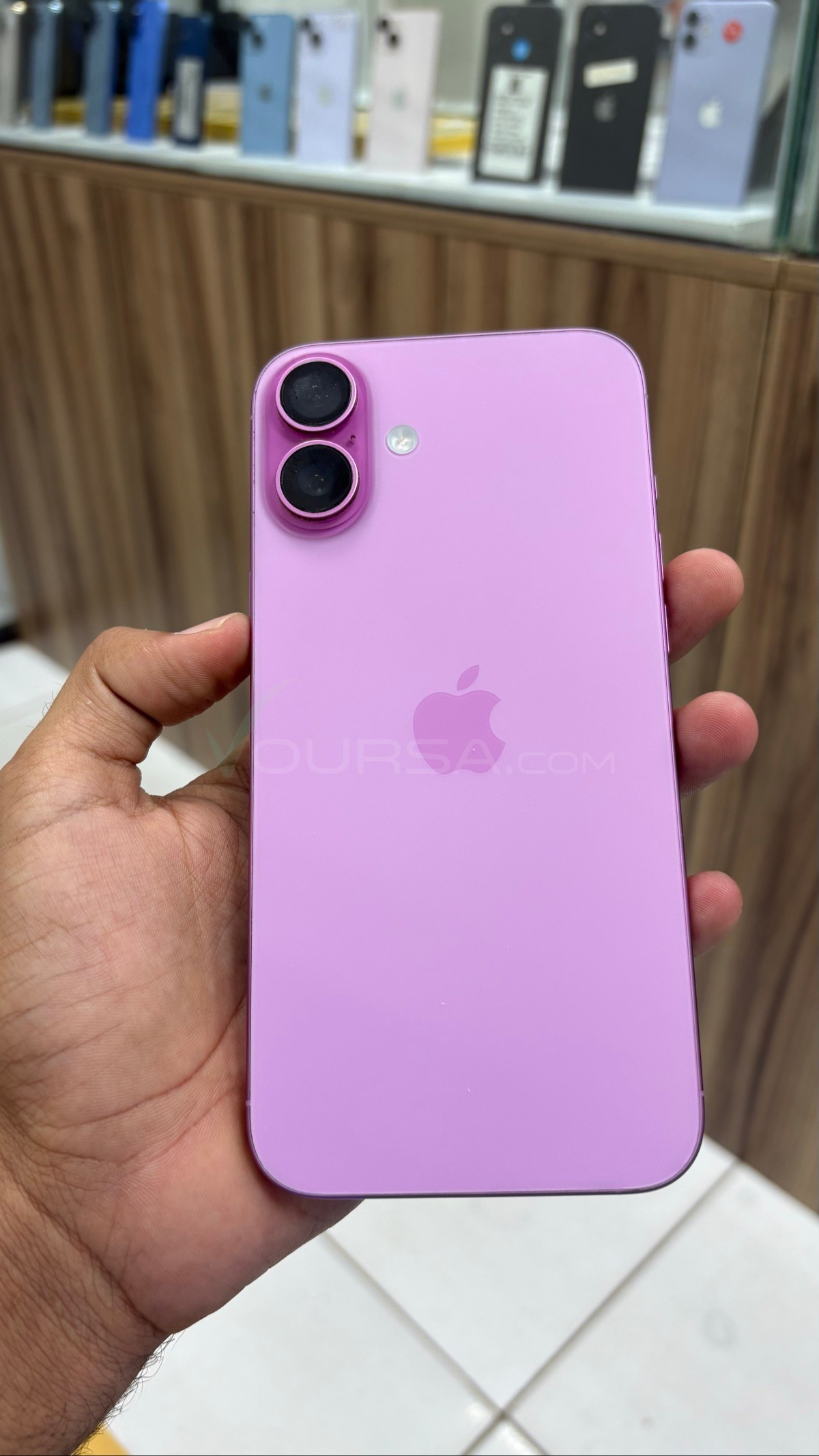 iPhone16plus à Ksar — photo 1
