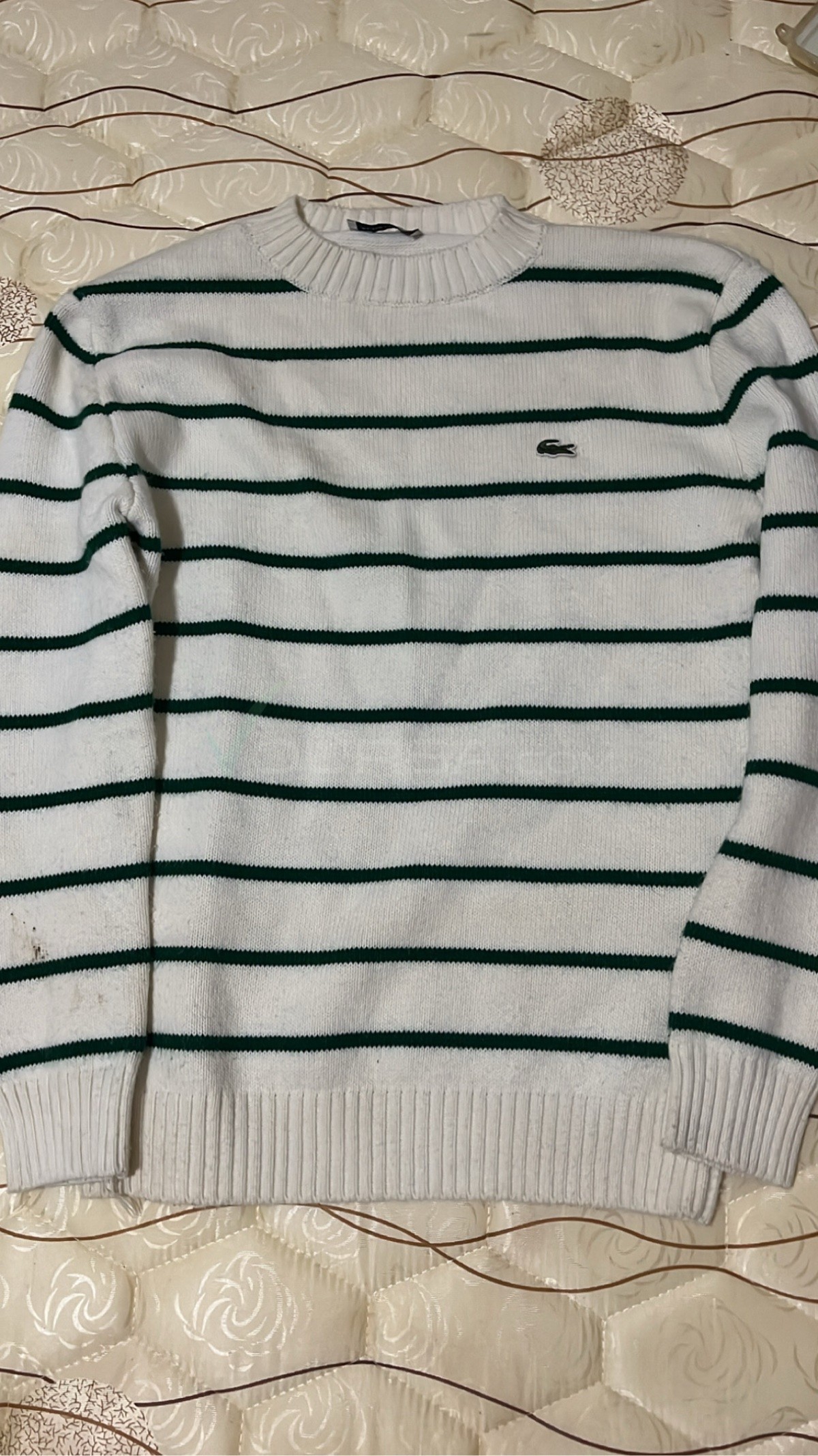 Pull LACOST à Tevragh Zeina — photo 1