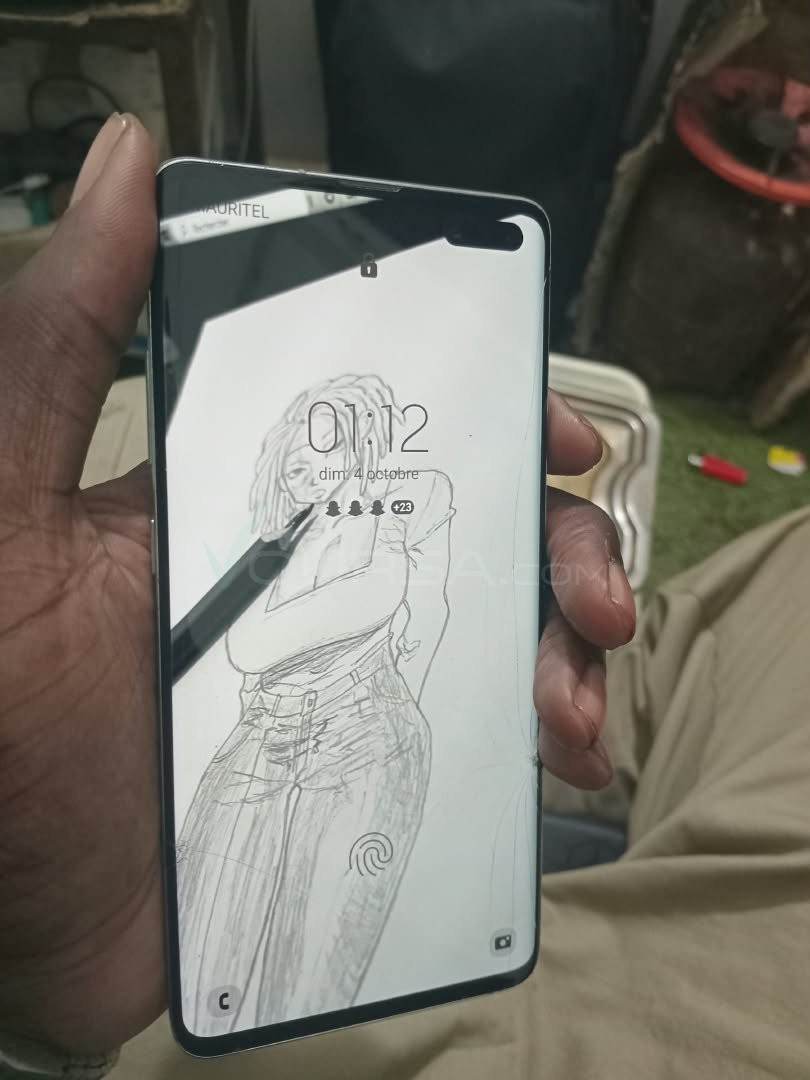 Samsung s10 5G à Sebkha — photo 1
