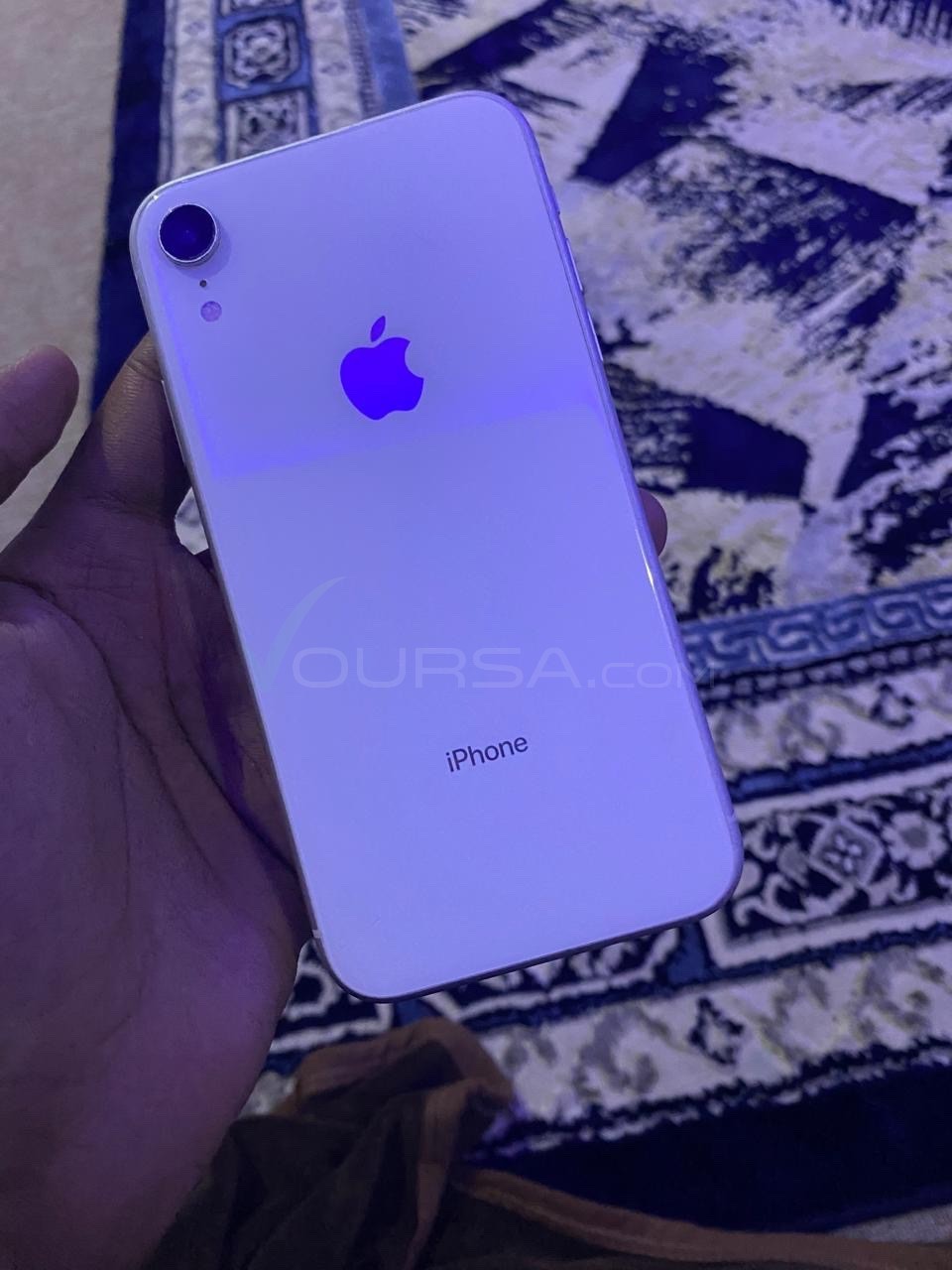 iPhone XR à Toujounine — photo 1