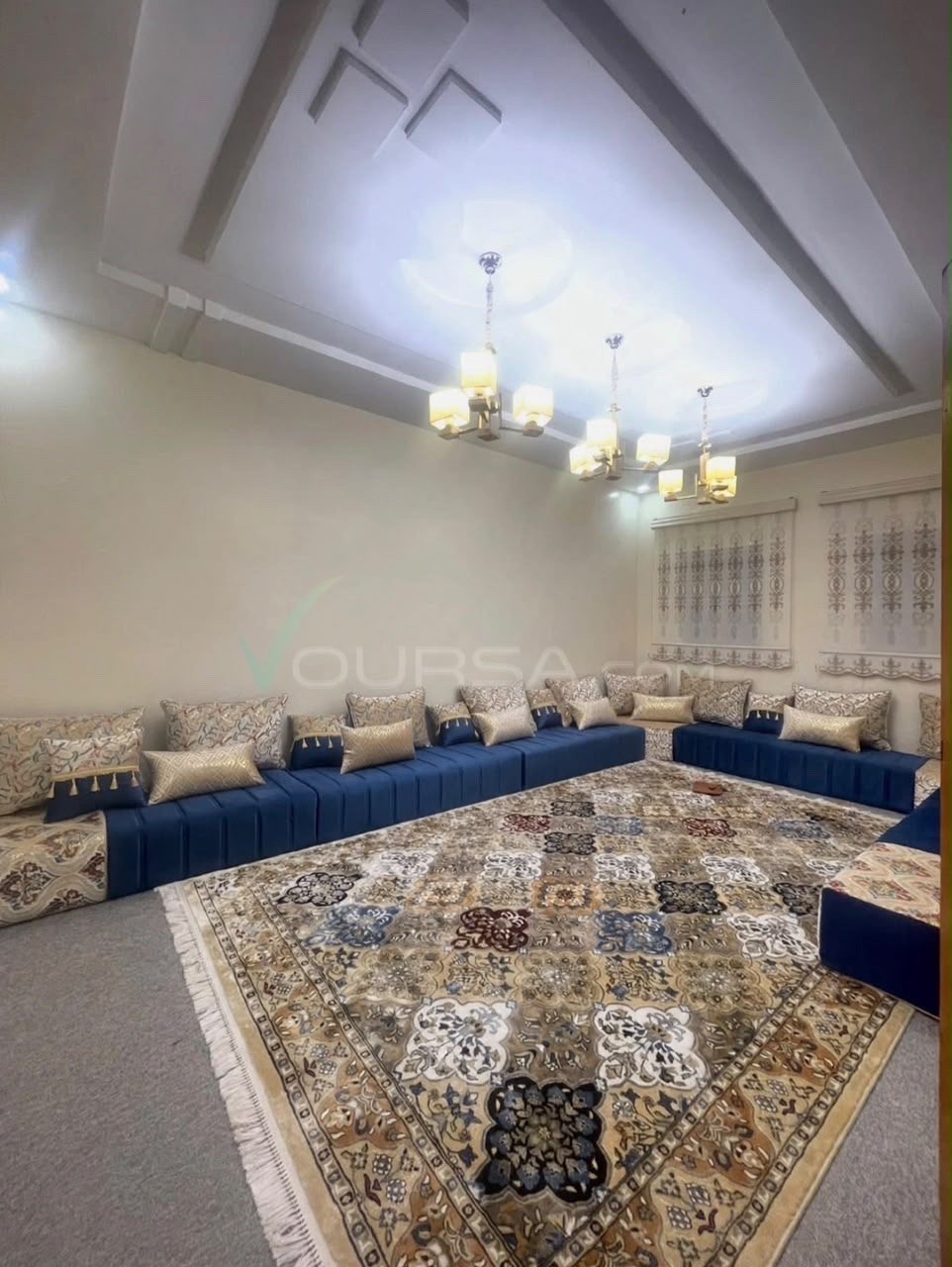 الصالون متكامل من الطراز التالي à Teyarett — photo 1