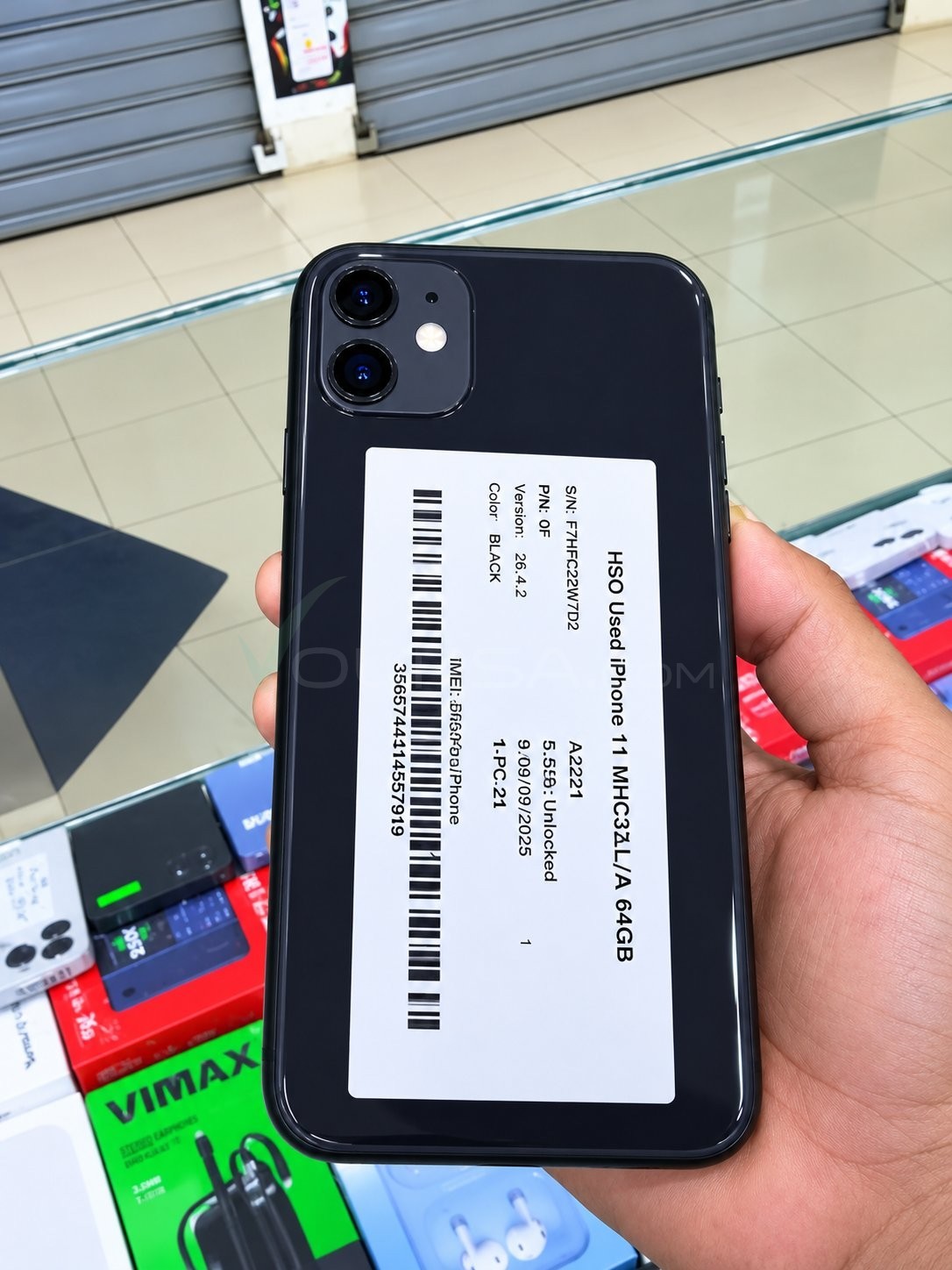 iPhone 11 à Tevragh Zeina — photo 1