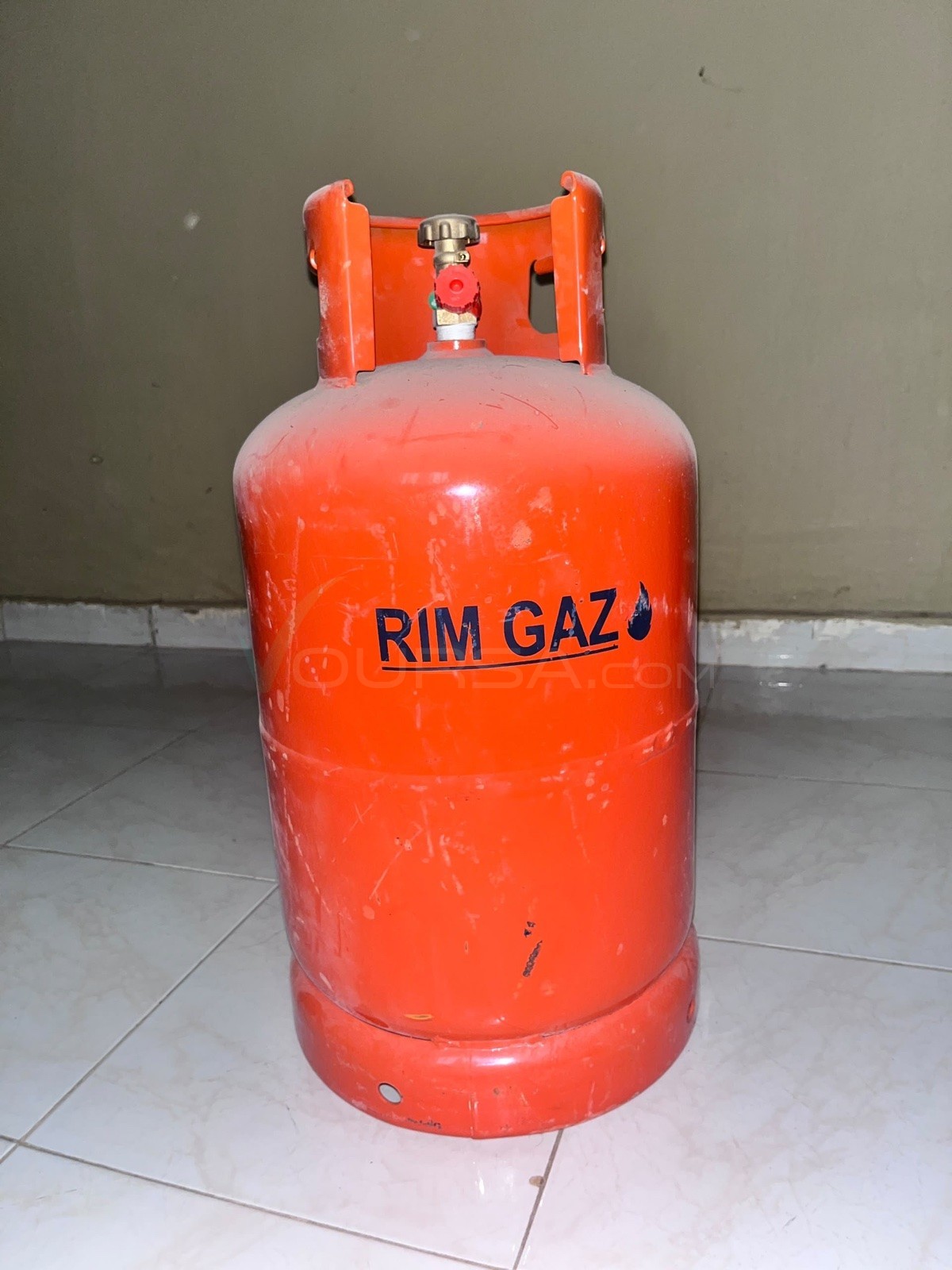 بوش غاز ملان à Tevragh Zeina — photo 1