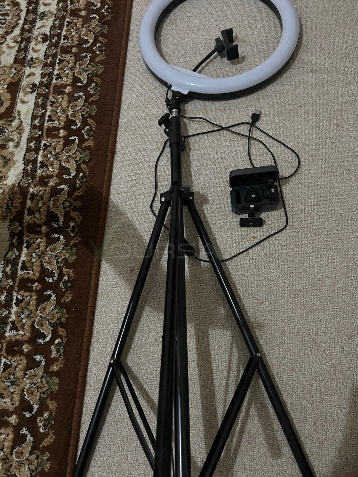 حبل ضوئي للغرفه ومايك تسجيل وربنگلايت à Teyarett — photo 1