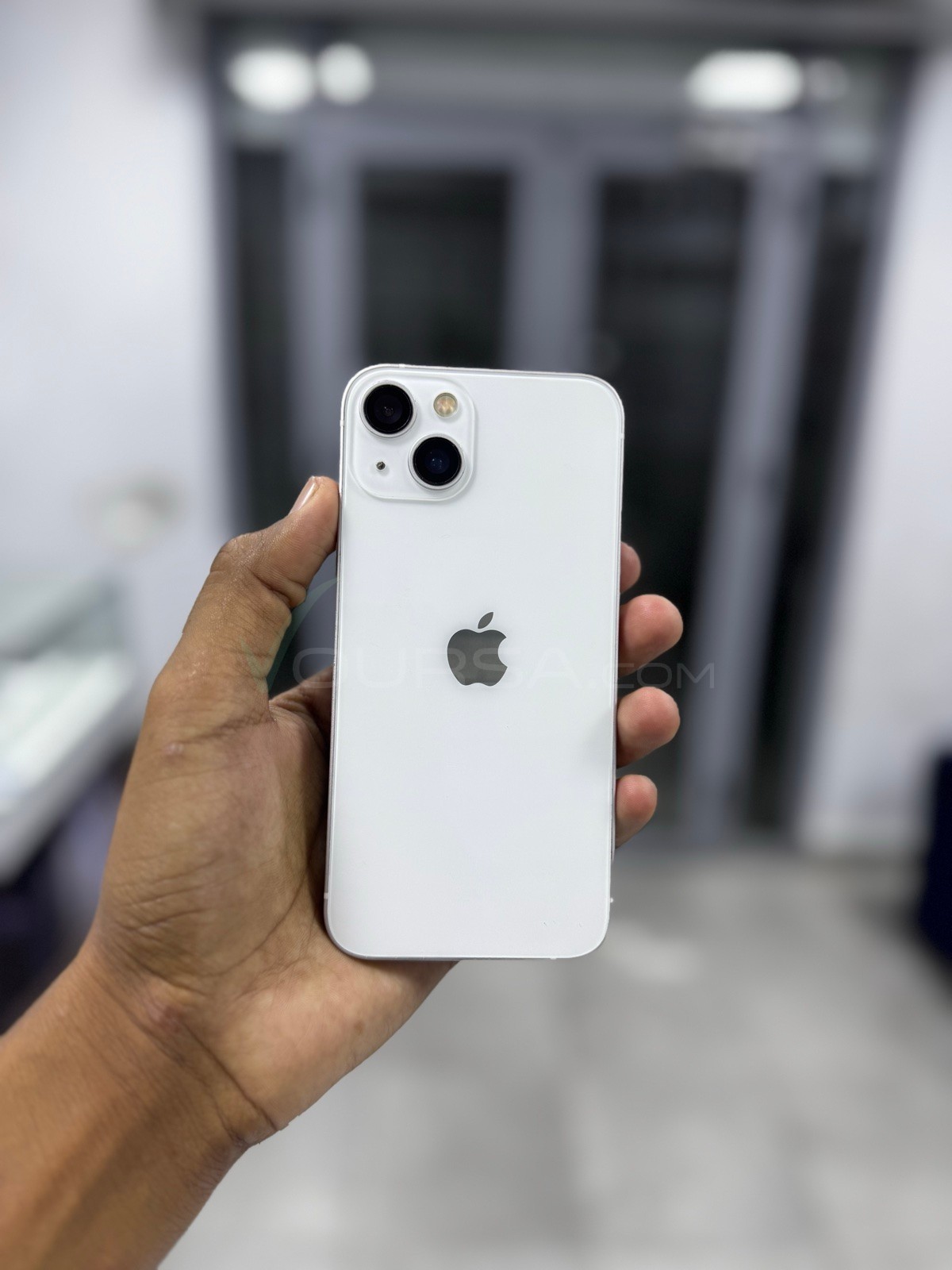 iPhone 13 à Tevragh Zeina — photo 1